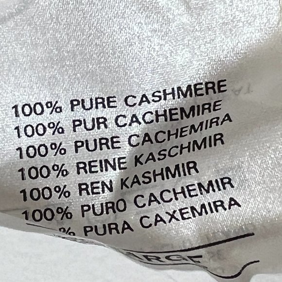 TaylorMade Golf Cashmere V-Neck Sweater XL Long Scotland - Picture 8 of 10